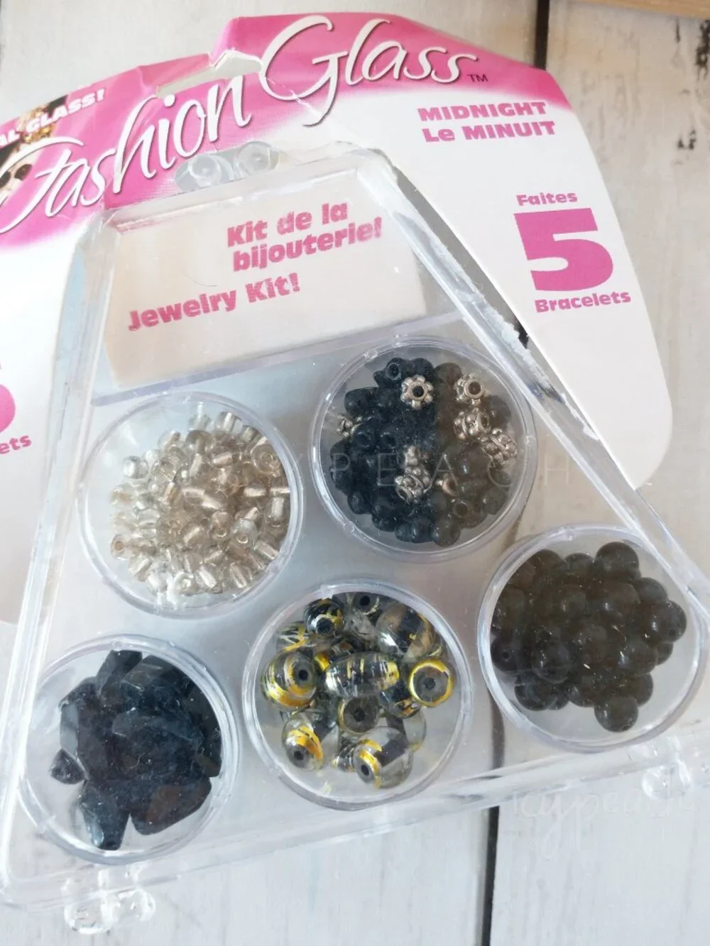 Cousin Fashion Glass Jewelry Kit Midnight 5 Bracelets Black Gold Tan DIY Crafts